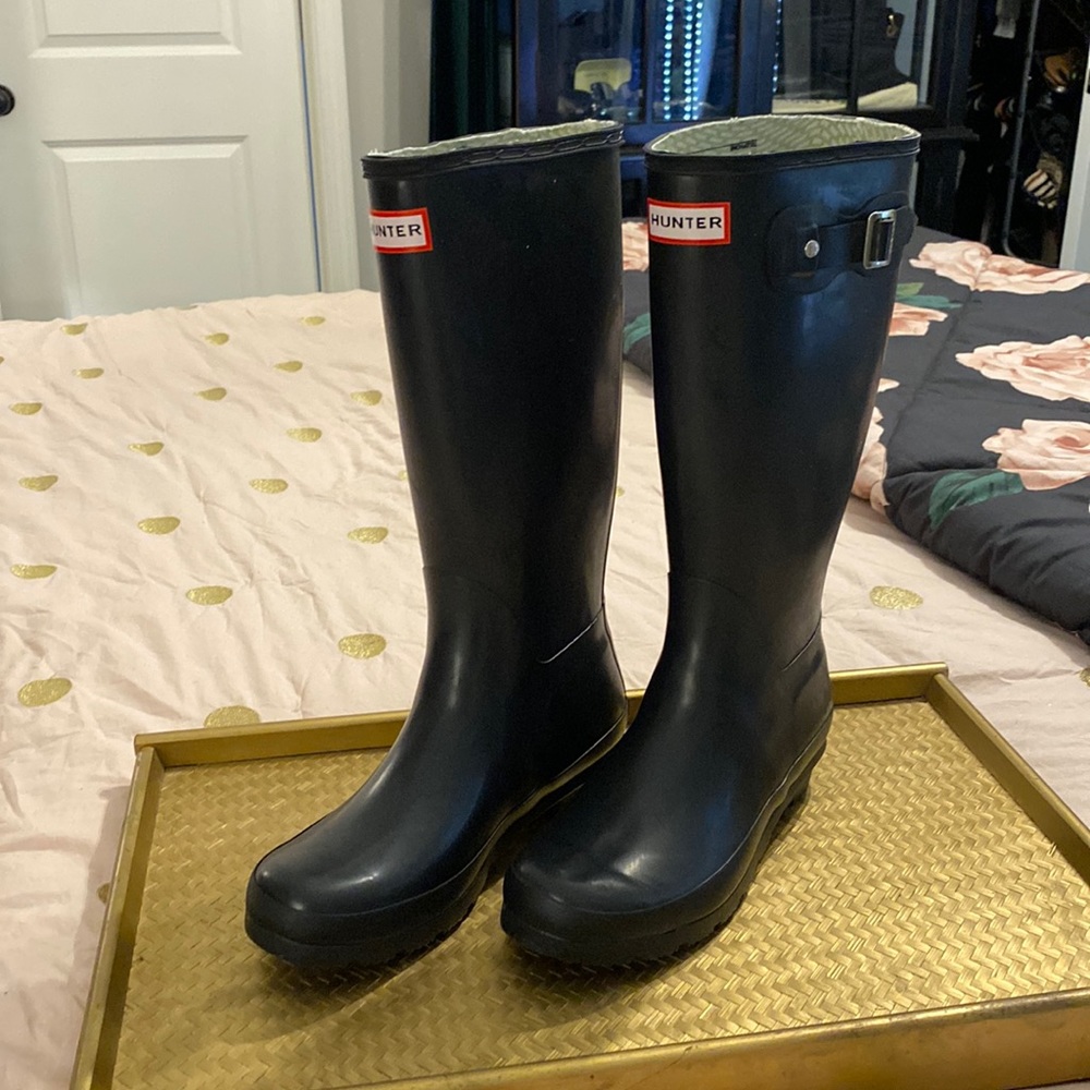 Hunter tall boots black 9 women